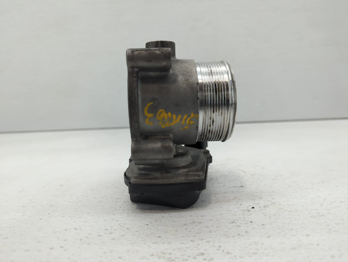 2010-2017 Audi Q5 Throttle Body P/N:06F 133 062 T 06F 133 062 Q Fits OEM Used Auto Parts - Oemusedautoparts1.com