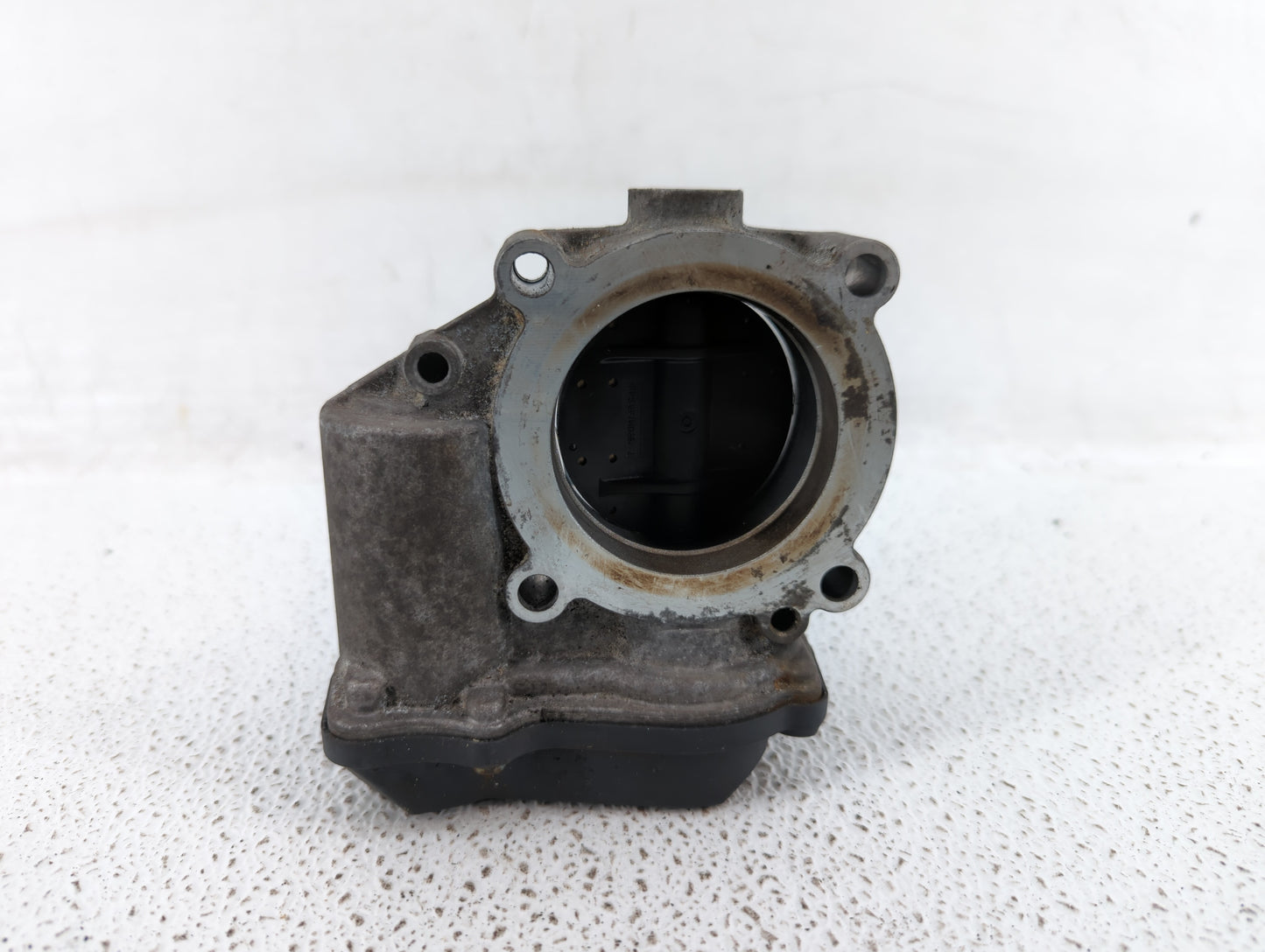 2010-2017 Audi Q5 Throttle Body P/N:06F 133 062 T 06F 133 062 Q Fits OEM Used Auto Parts - Oemusedautoparts1.com