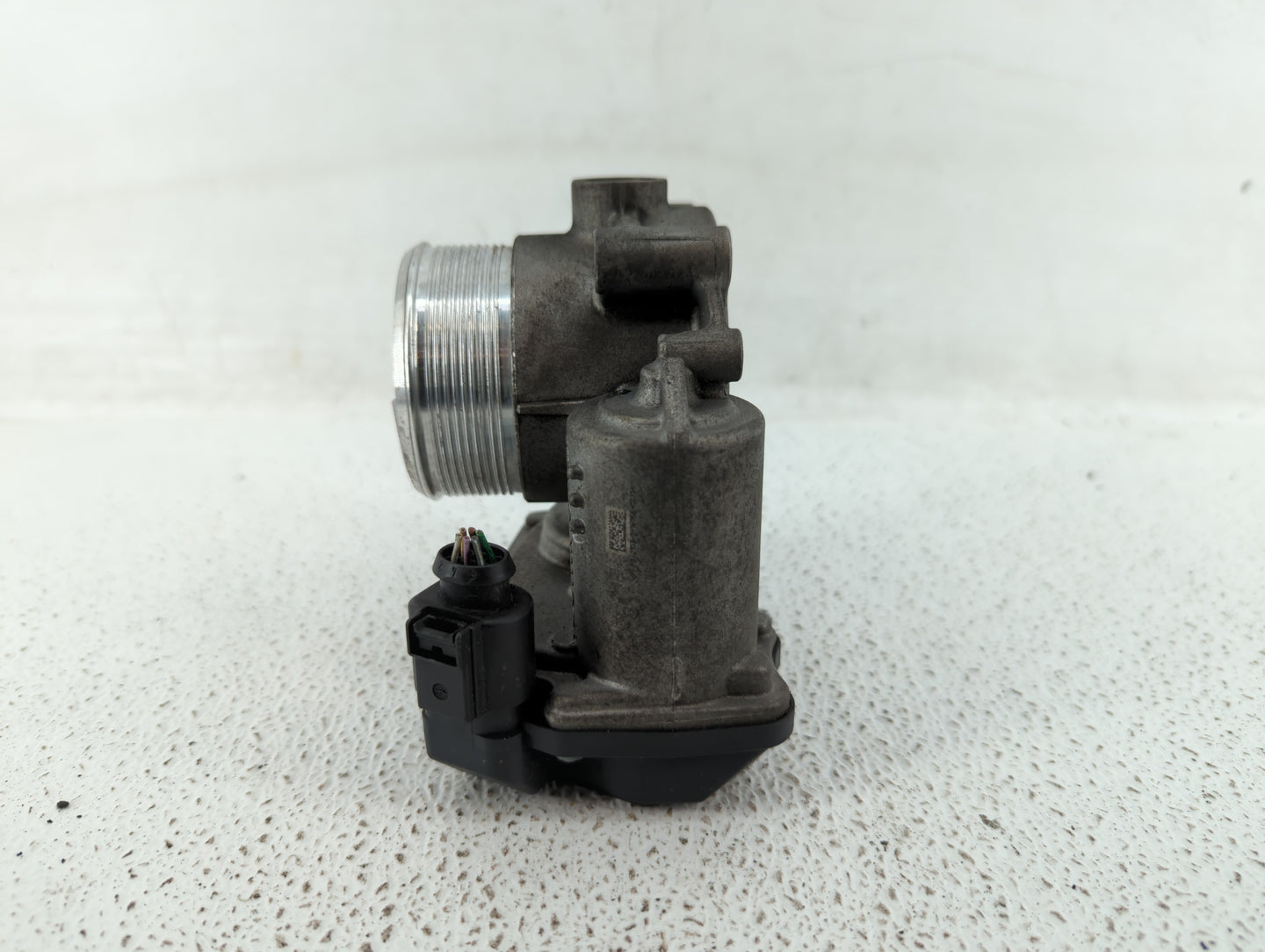2010-2017 Audi Q5 Throttle Body P/N:06F 133 062 T 06F 133 062 Q Fits OEM Used Auto Parts - Oemusedautoparts1.com