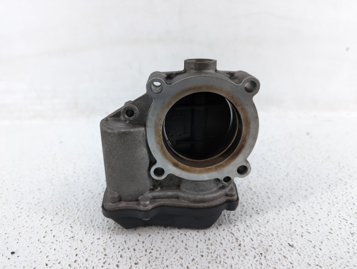 2010-2017 Audi Q5 Throttle Body P/N:06F 133 062 T 06F 133 062 Q Fits OEM Used Auto Parts - Oemusedautoparts1.com