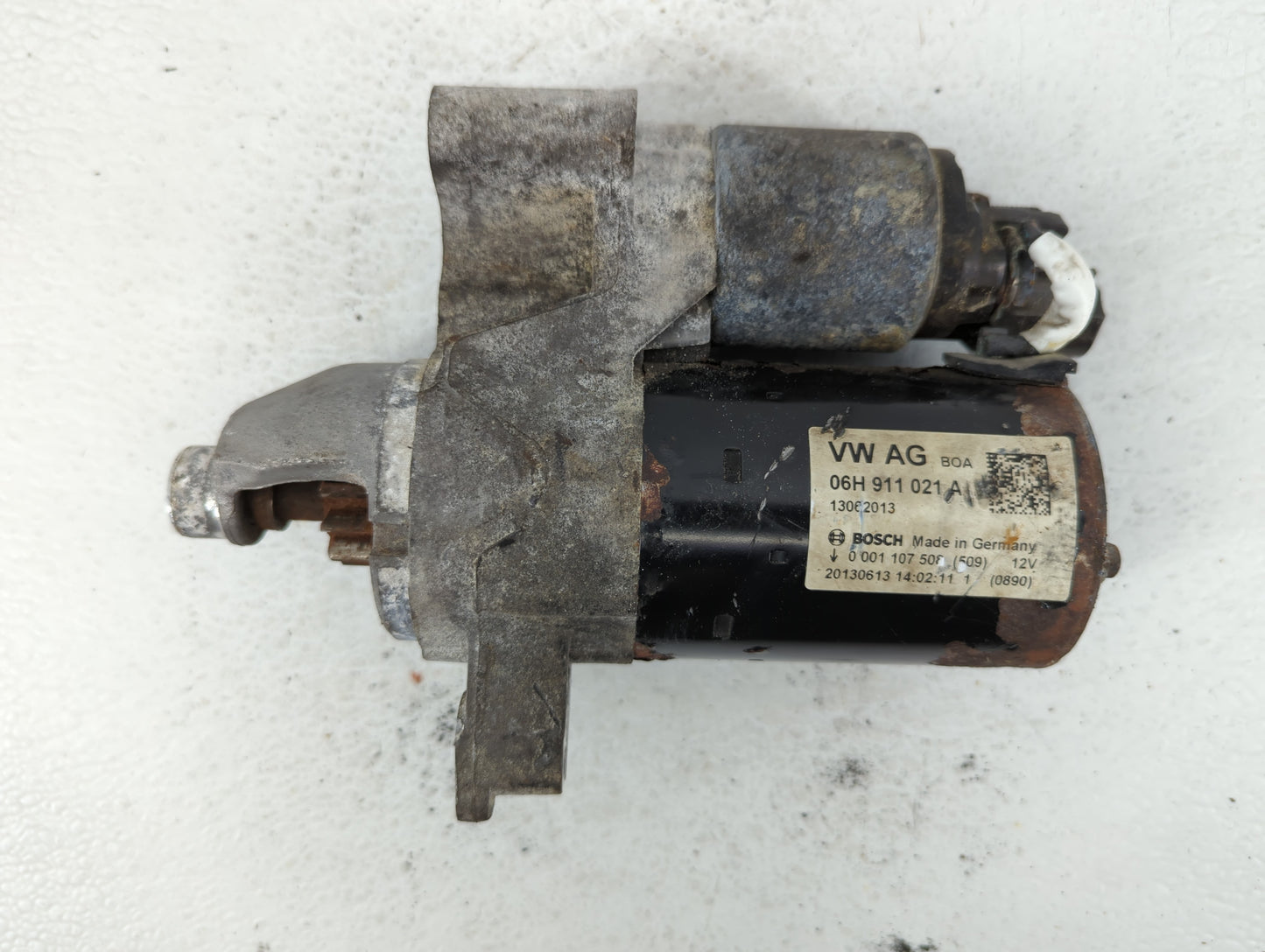 2013-2017 Audi Q5 Car Starter Motor Solenoid OEM P/N:06H 911 021 A Fits Fits 2009 2010 2011 2012 2013 2014 2015 2016 2017 OE