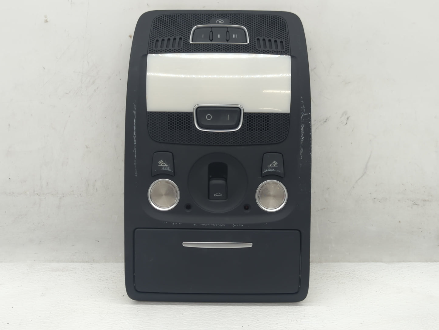 2009-2017 Audi Q5 Overhead Roof Console Interior Dome Light - Oemusedautoparts1.com