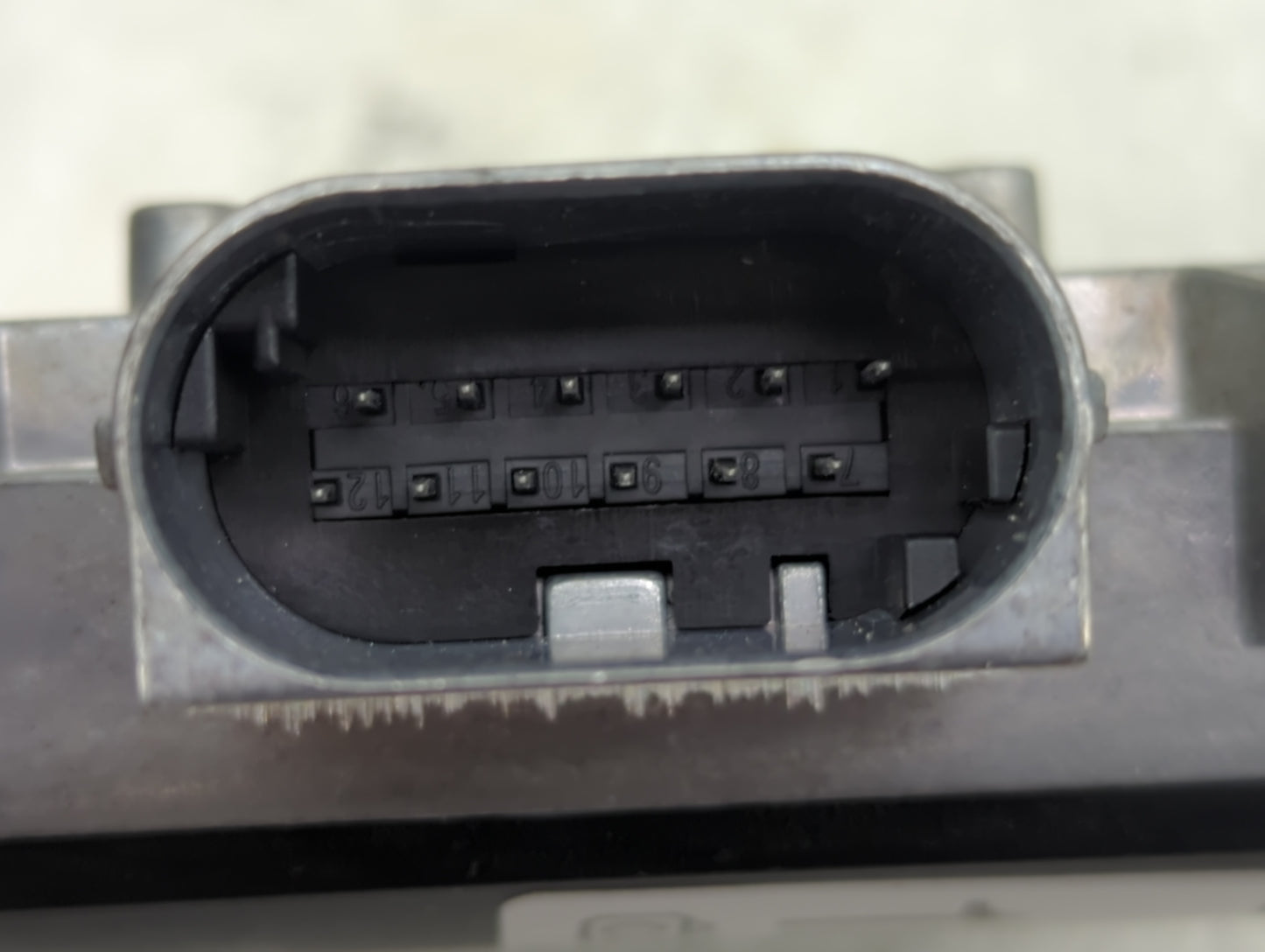 2013-2015 Audi Q7 Chassis Control Module Ccm Bcm Body Control - Oemusedautoparts1.com