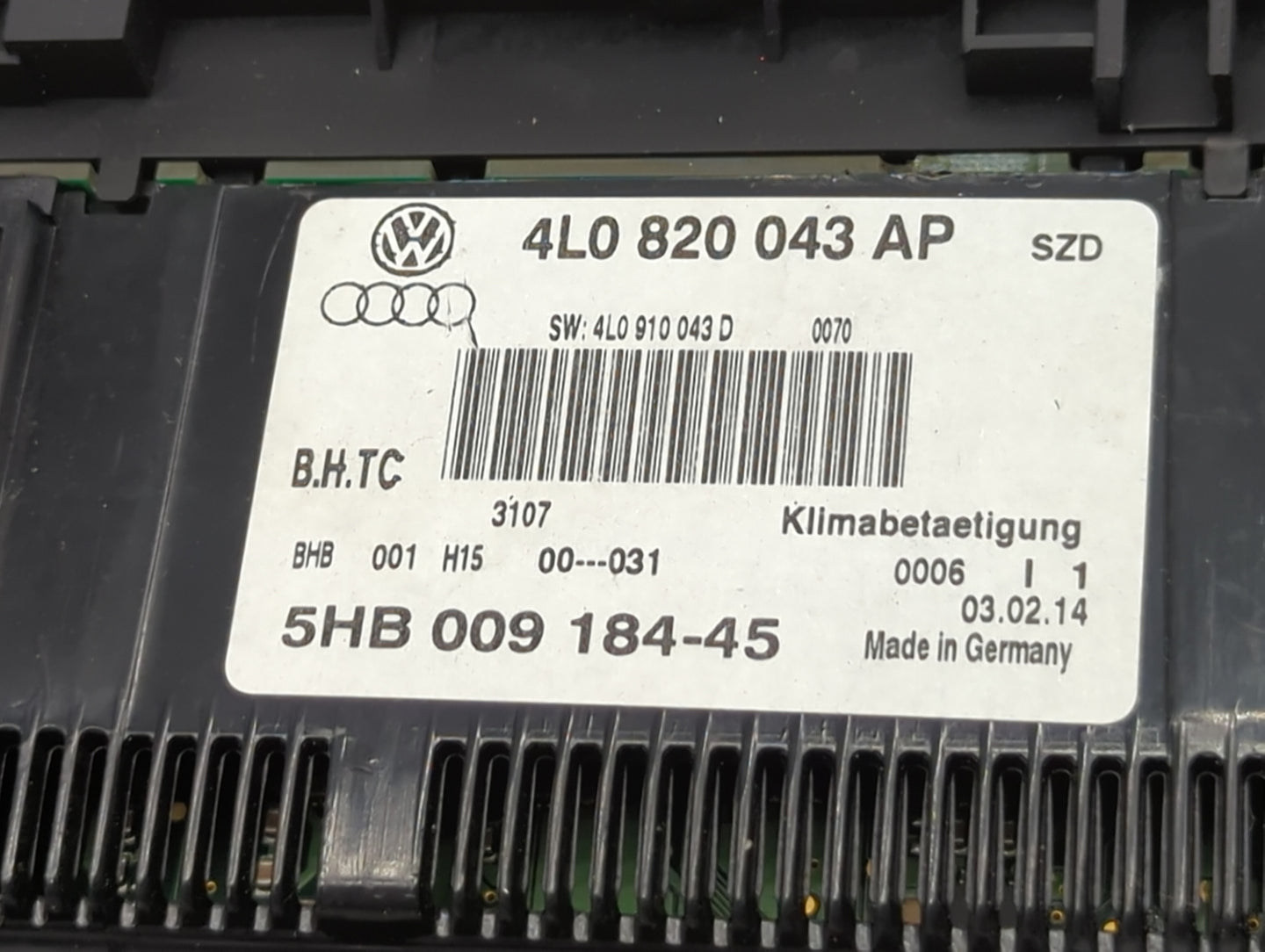 2013-2015 Audi Q7 Climate Control Module Temperature AC/Heater Replacement P/N:4L0 820 043 AP Fits Fits 2013 2014 2015 OEM U