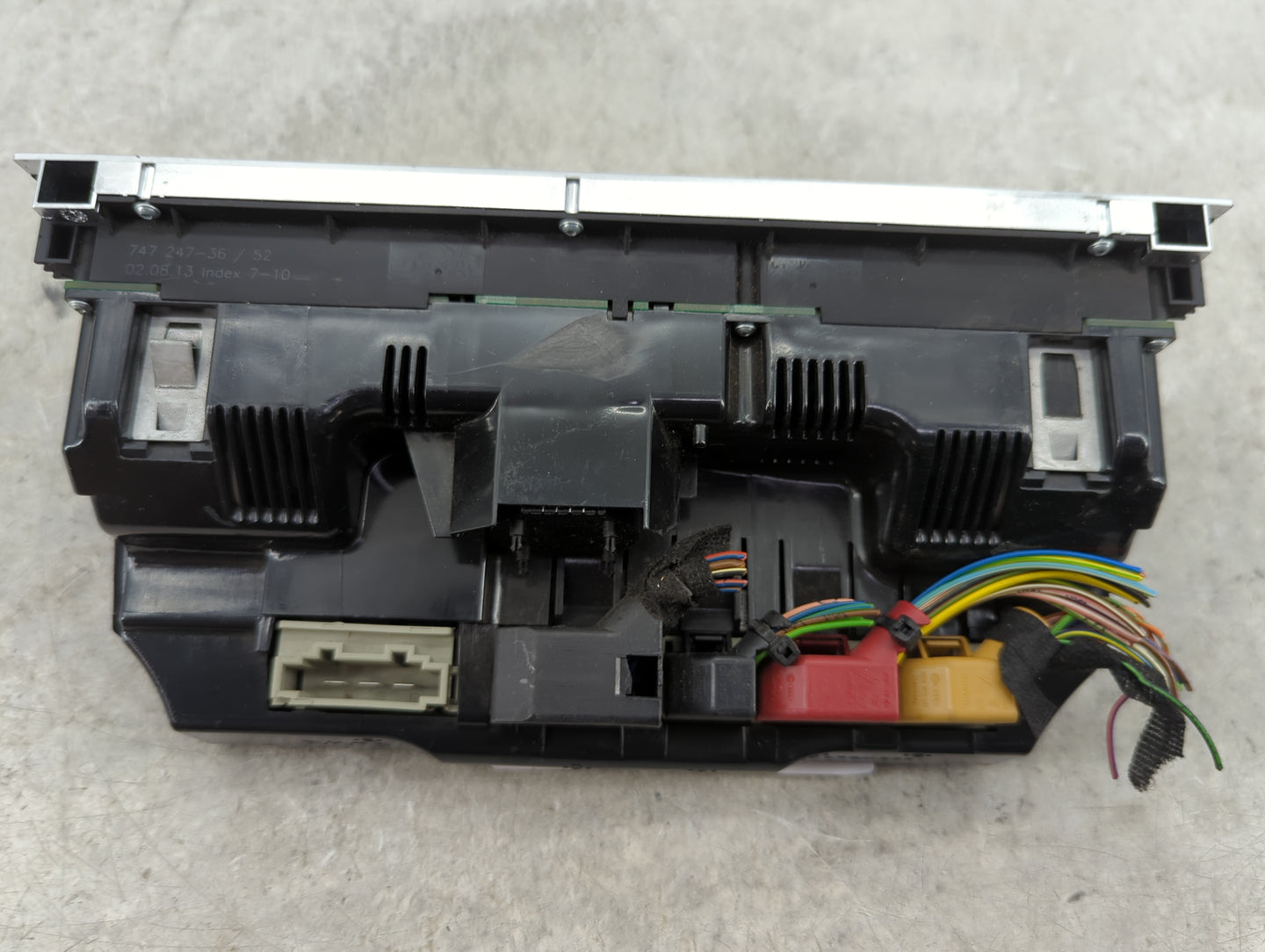 2013-2015 Audi Q7 Climate Control Module Temperature AC/Heater Replacement P/N:4L0 820 043 AQ Fits Fits 2013 2014 2015 OEM U