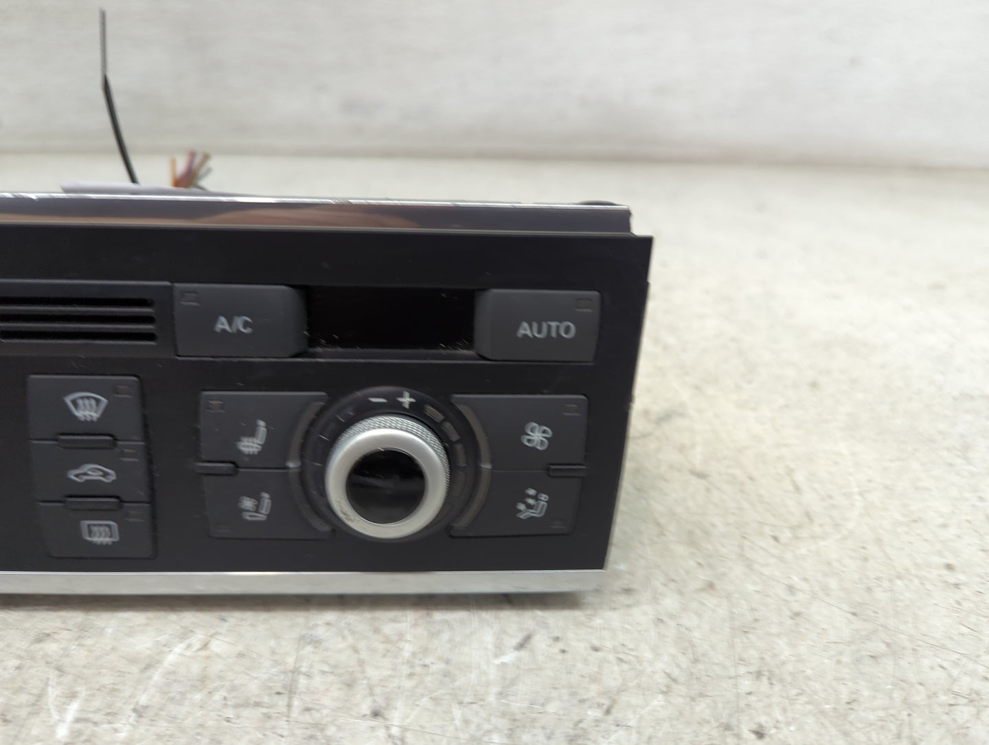 2013-2015 Audi Q7 Climate Control Module Temperature AC/Heater Replacement P/N:4L0820043AQ 4L0910043D Fits Fits 2013 2014 20