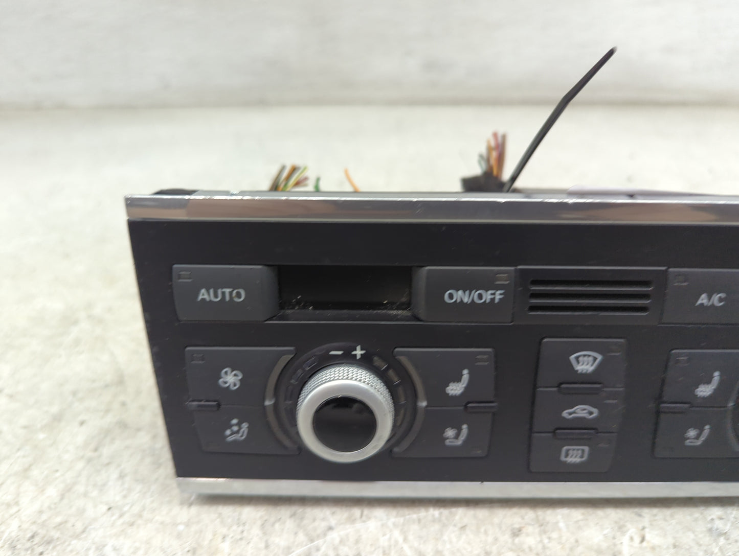 2013-2015 Audi Q7 Climate Control Module Temperature AC/Heater Replacement P/N:4L0820043AQ 4L0910043D Fits Fits 2013 2014 20
