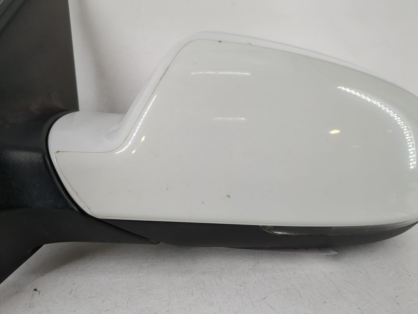 2010-2016 Audi S4 Driver Side View Mirror - Left Door Mirror OEM Used - Oemusedautoparts1.com