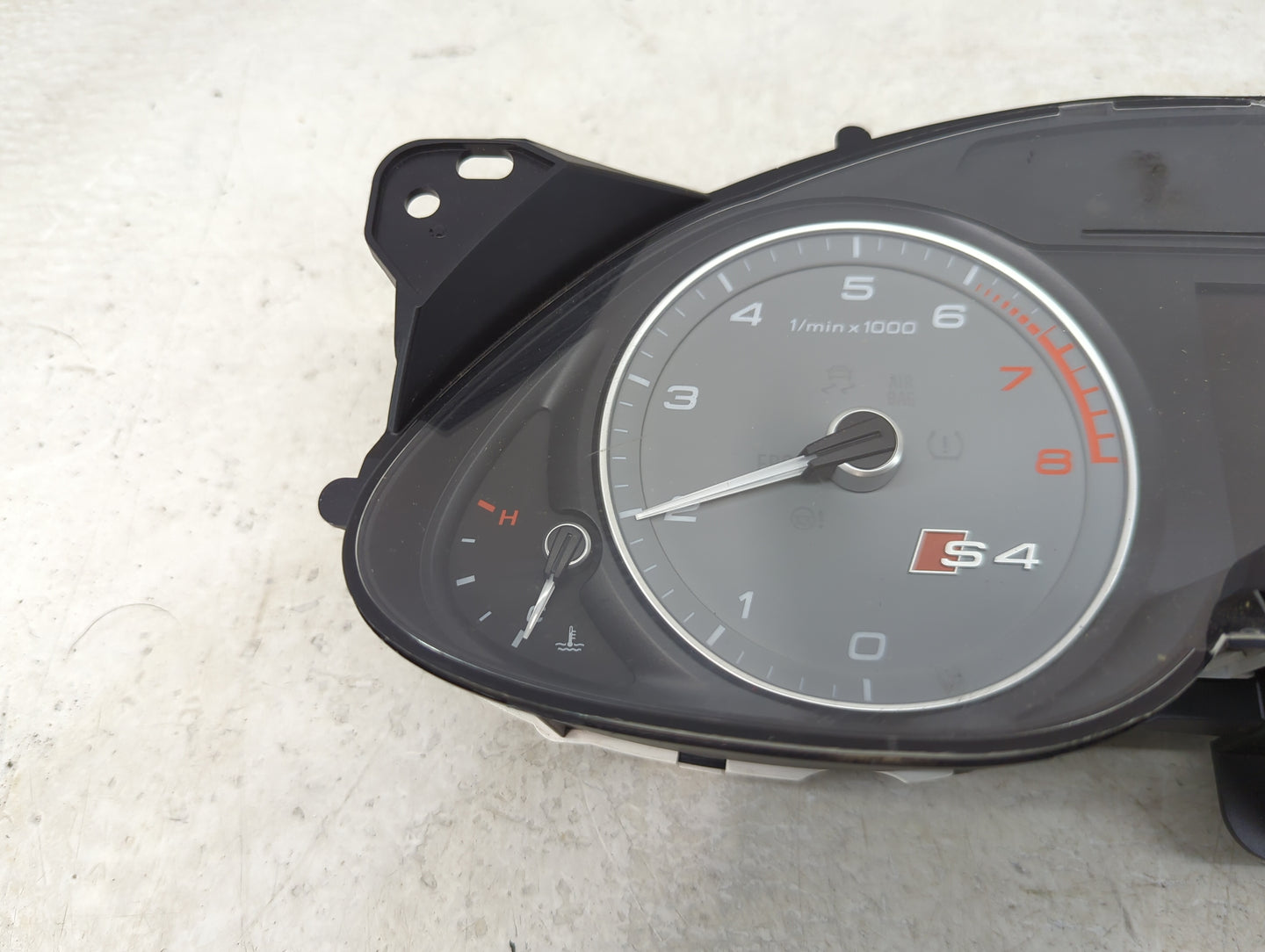 2013-2016 Audi S4 Instrument Cluster Speedometer Gauges P/N:8K0920983A Miles: Fits Fits 2013 2014 2015 2016 OEM Used Auto Pa