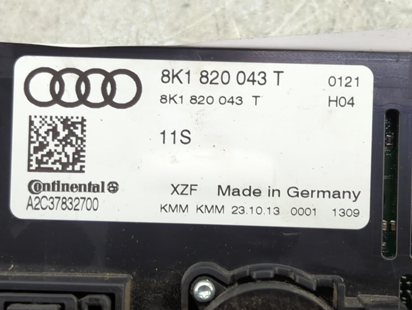 2013-2016 Audi S4 Climate Control Module Temperature AC/Heater Replacement P/N:8K1 820 043 T Fits Fits 2013 2014 2015 2016 2