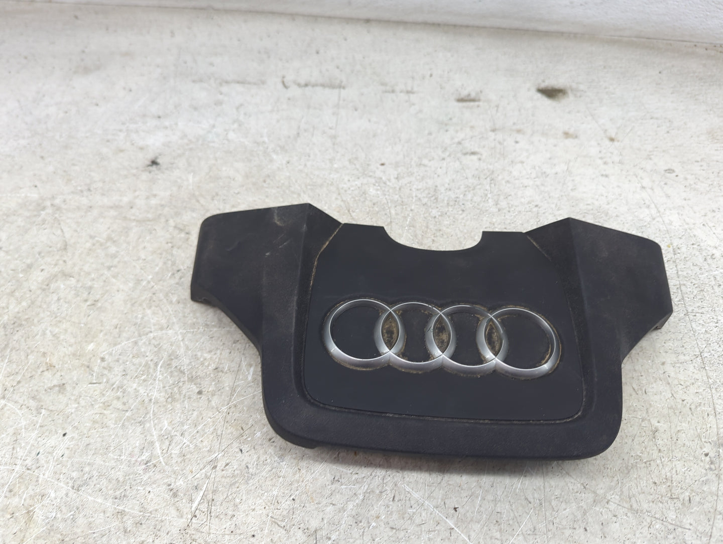 2014 Audi S5 Engine Cover - Oemusedautoparts1.com