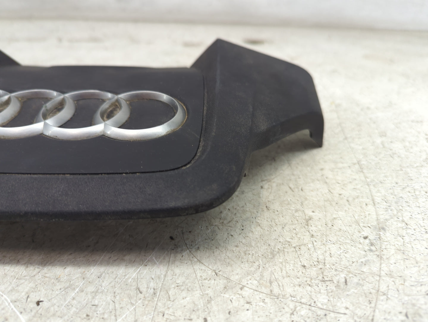 2014 Audi S5 Engine Cover - Oemusedautoparts1.com