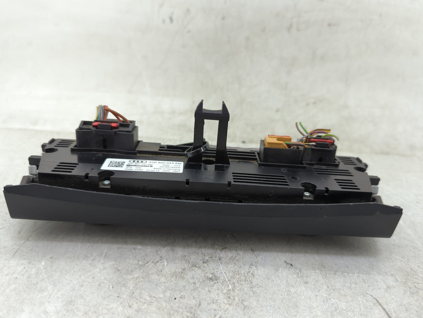 2014-2016 Audi S7 Climate Control Module Temperature AC/Heater Replacement P/N:4G0 820 043 AM 4G0 820 043 AE Fits OEM Used A