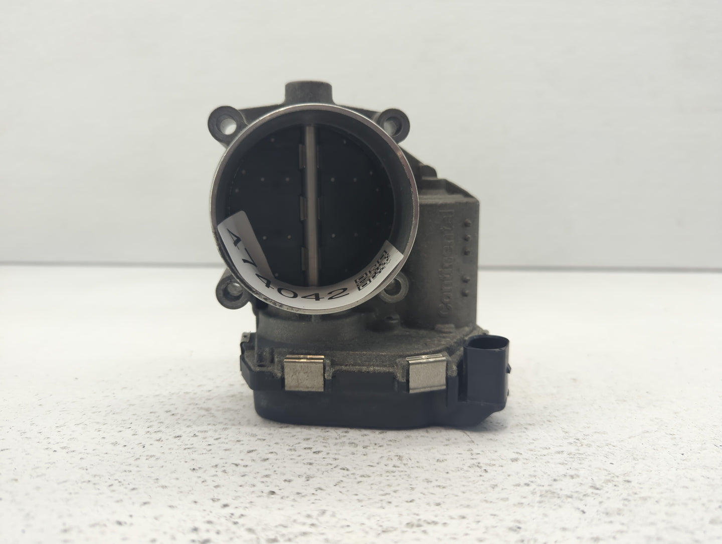 2014-2017 Audi Sq5 Throttle Body P/N:06E 133 062 G Fits Fits 2008 2009 2010 2011 2012 2013 2014 2015 2016 2017 2018 2019 OEM