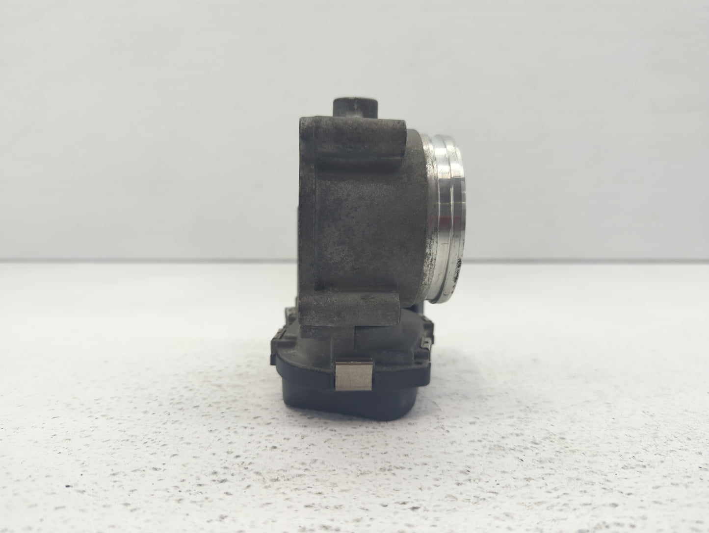 2014-2017 Audi Sq5 Throttle Body P/N:06E 133 062 G Fits Fits 2008 2009 2010 2011 2012 2013 2014 2015 2016 2017 2018 2019 OEM
