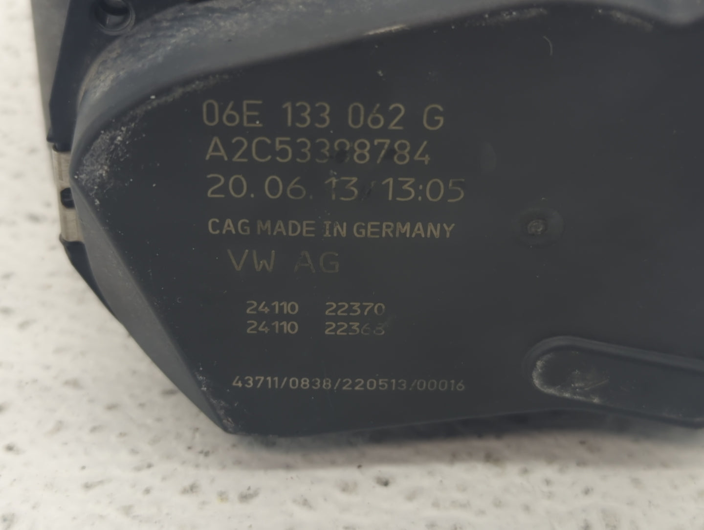 2014-2017 Audi Sq5 Throttle Body P/N:06E 133 062 G Fits Fits 2008 2009 2010 2011 2012 2013 2014 2015 2016 2017 2018 2019 OEM