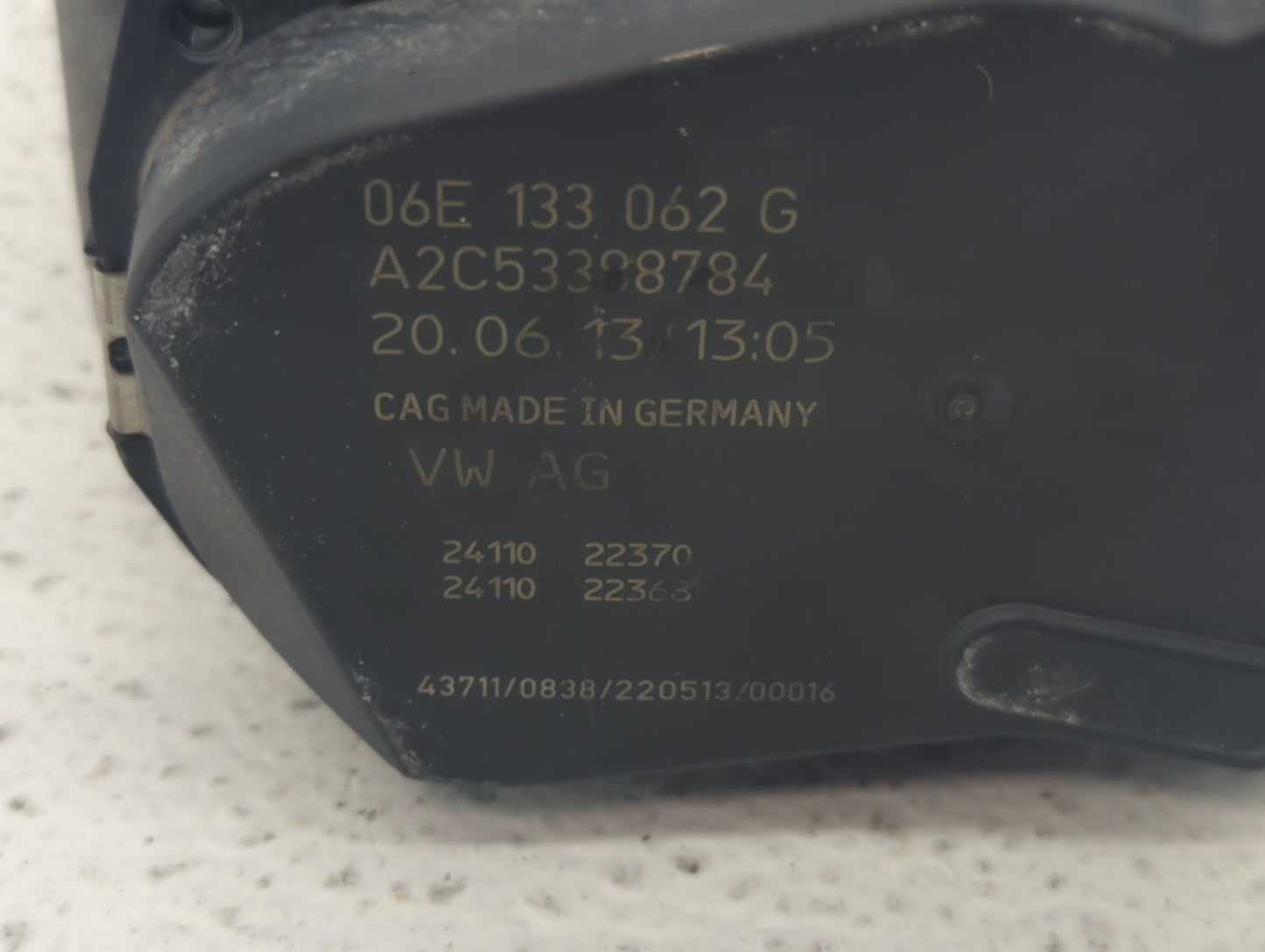 2014-2017 Audi Sq5 Throttle Body P/N:06E 133 062 G Fits Fits 2008 2009 2010 2011 2012 2013 2014 2015 2016 2017 2018 2019 OEM