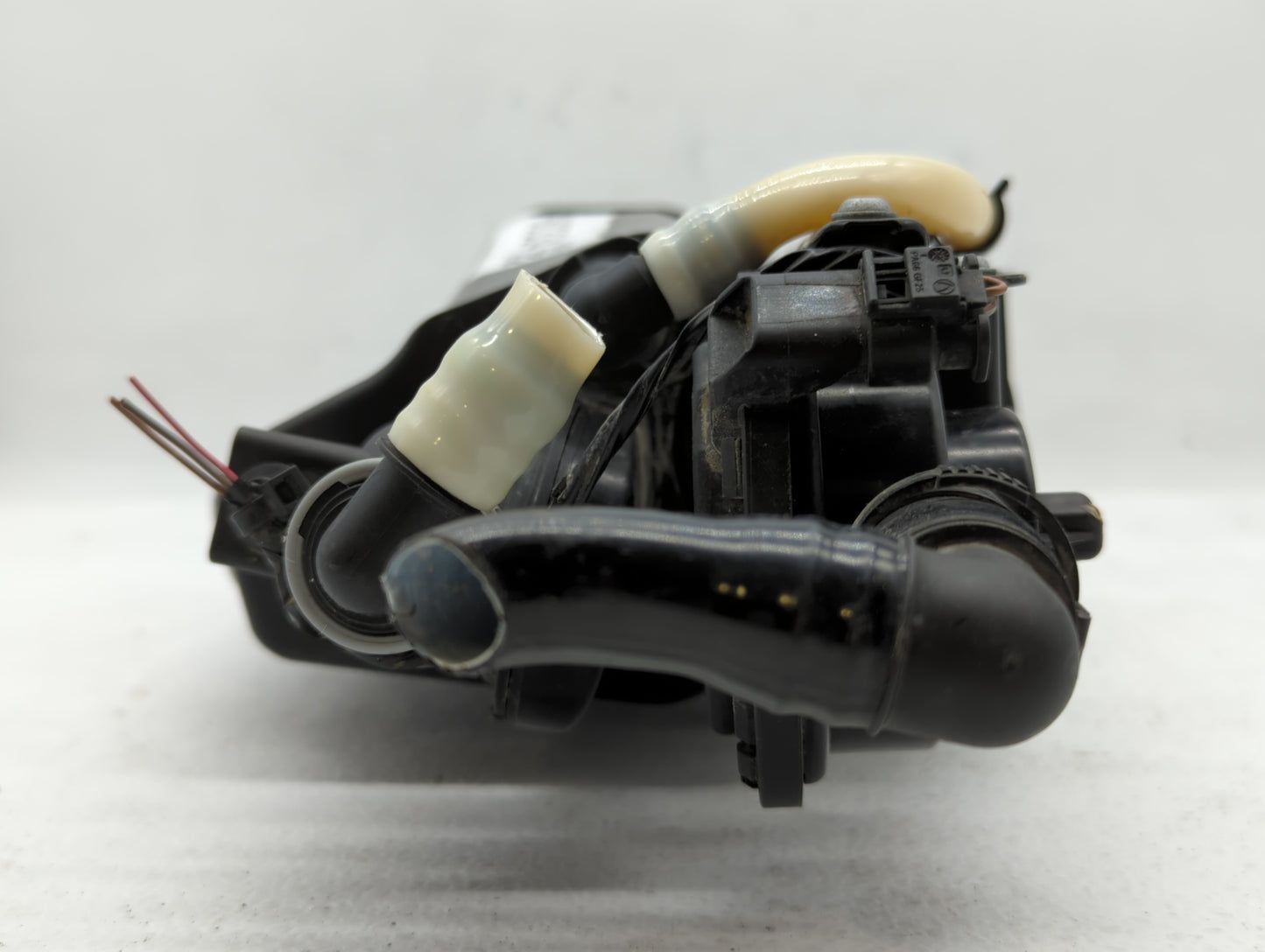 2014 Bmw 228i Fuel Vapor Charcoal Canister - Oemusedautoparts1.com
