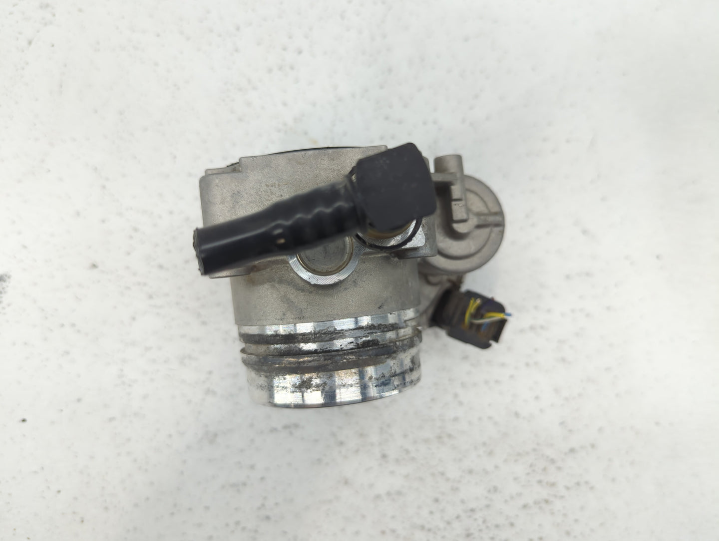 2014-2016 Bmw 228i Throttle Body P/N:1354 7588625 Fits Fits 2012 2013 2014 2015 2016 2017 2018 OEM Used Auto Parts - Oemused