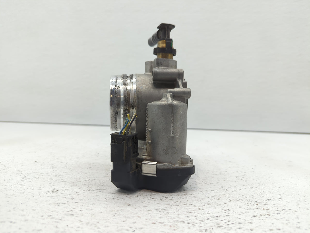 2014-2016 Bmw 228i Throttle Body P/N:1354 7588625 Fits Fits 2012 2013 2014 2015 2016 2017 2018 OEM Used Auto Parts - Oemused