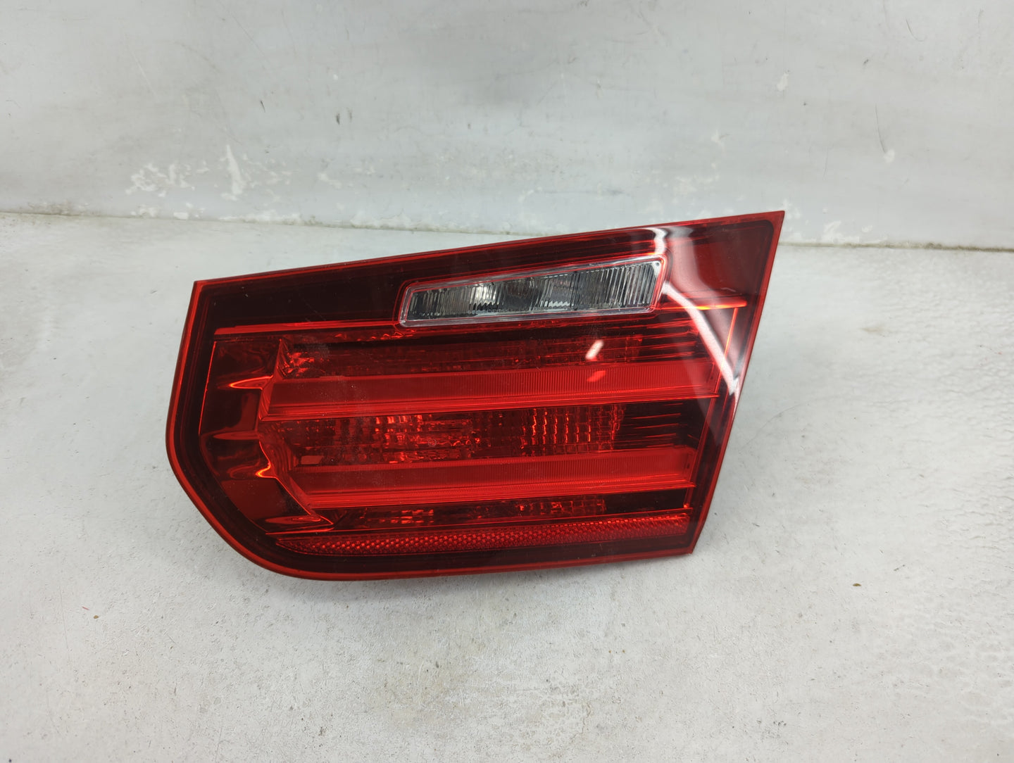 2014 Bmw 3-Series Tail Light Assembly Passenger Right OEM P/N:63217371112 7371112, 183611-12 Fits Fits 2012 2013 2015 OEM Us