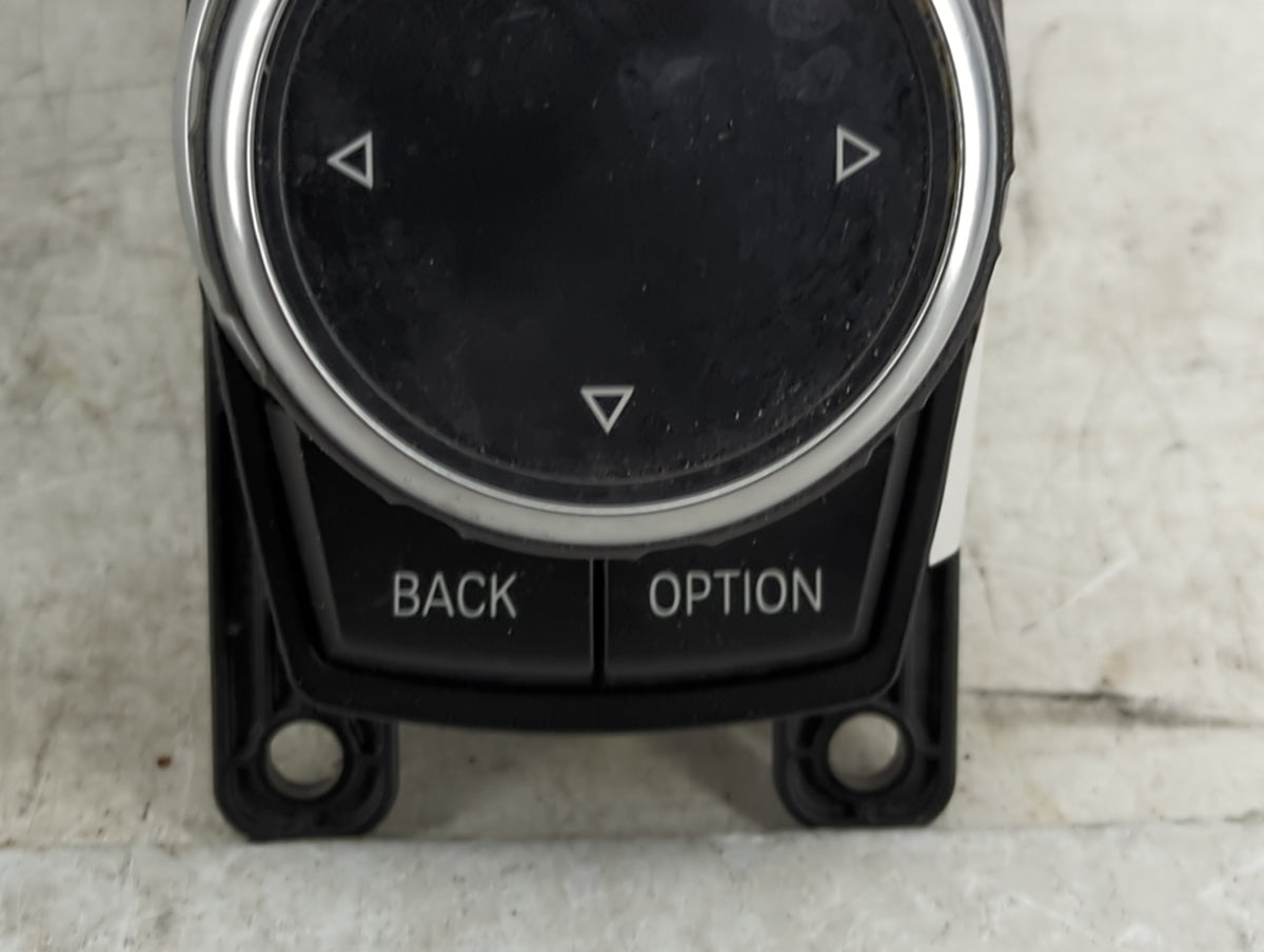 2014 Bmw 320 Information-gps-tv Control Module 65829320288-02|9320288-02 - Oemusedautoparts1.com