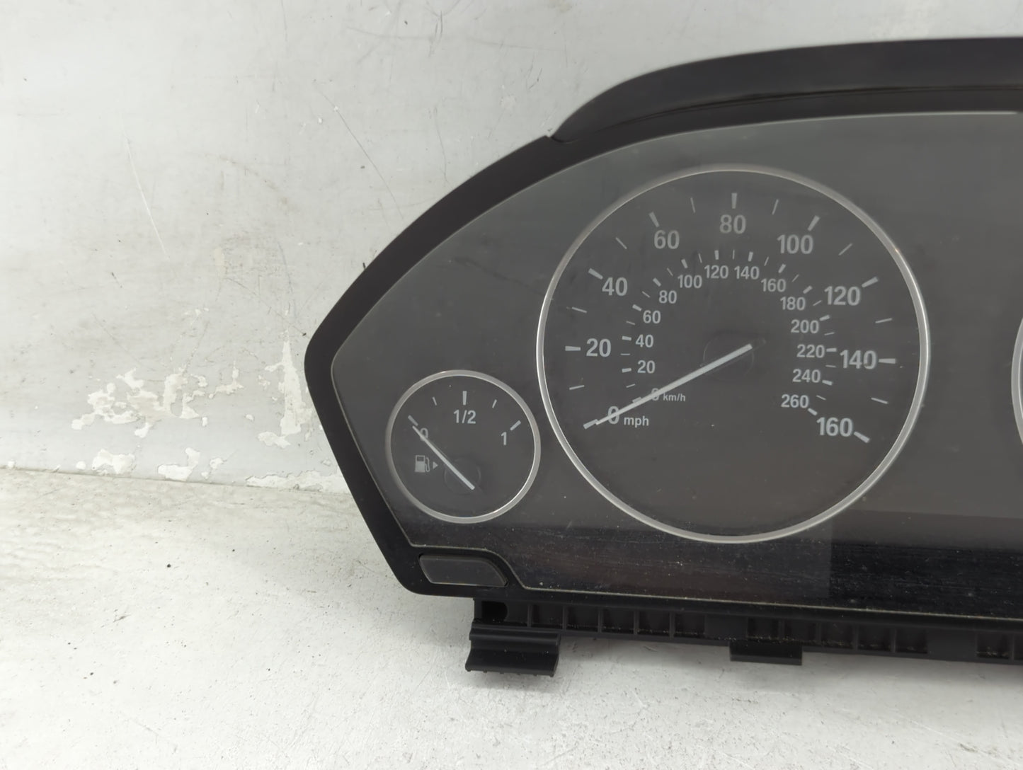 2013-2018 Bmw 320 Instrument Cluster Speedometer Gauges P/N:9232894 9325179-01 Miles:76K Fits OEM Used Auto Parts - Oemuseda