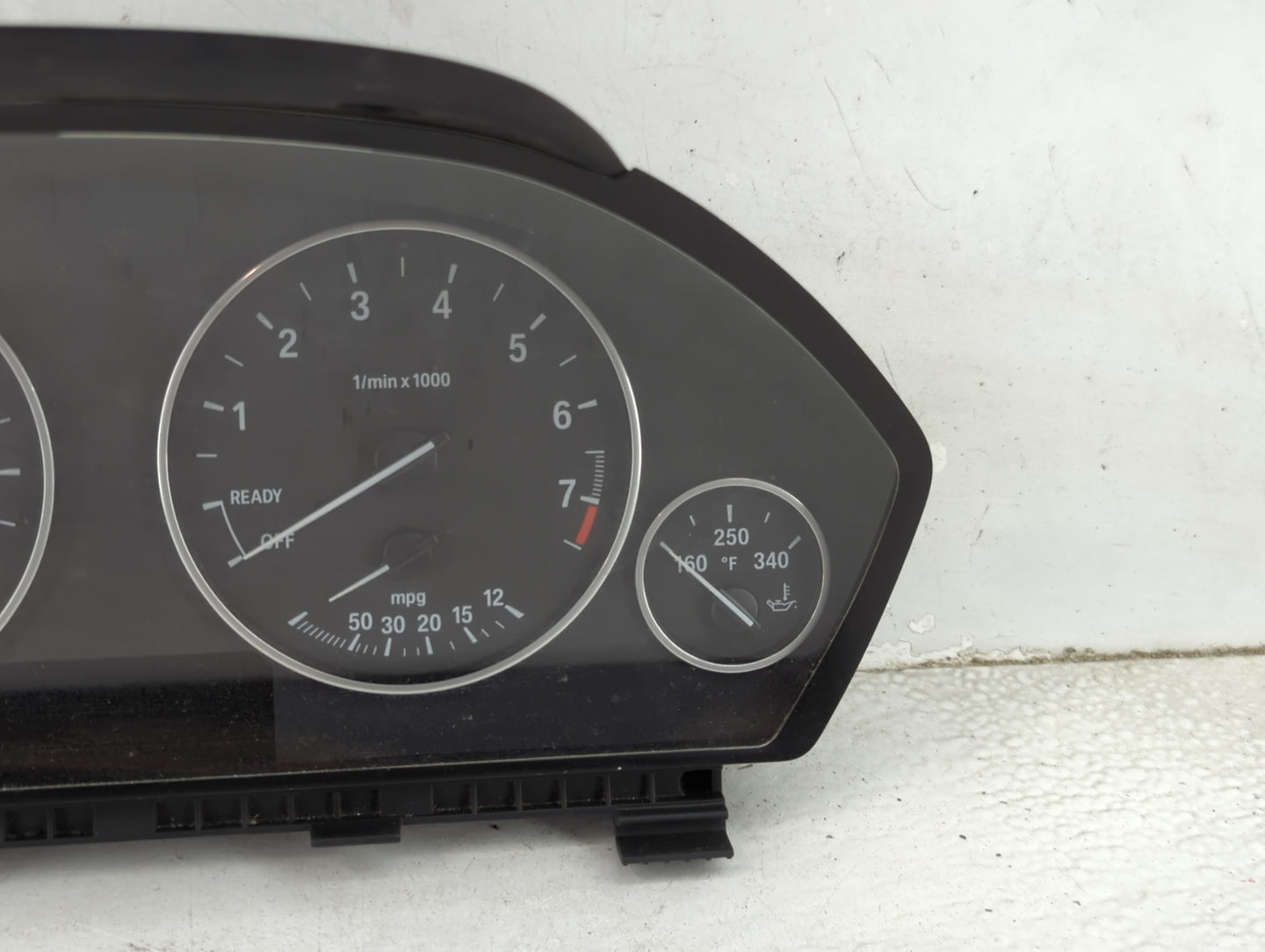 2013-2018 Bmw 320 Instrument Cluster Speedometer Gauges P/N:9232894 9325179-01 Miles:76K Fits OEM Used Auto Parts - Oemuseda