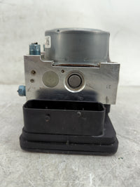 2014-2018 Bmw 320 ABS Pump Control Module Replacement P/N:3451-6869725-01 10.0220-0409.4 Fits OEM Used Auto Parts - Oemuseda