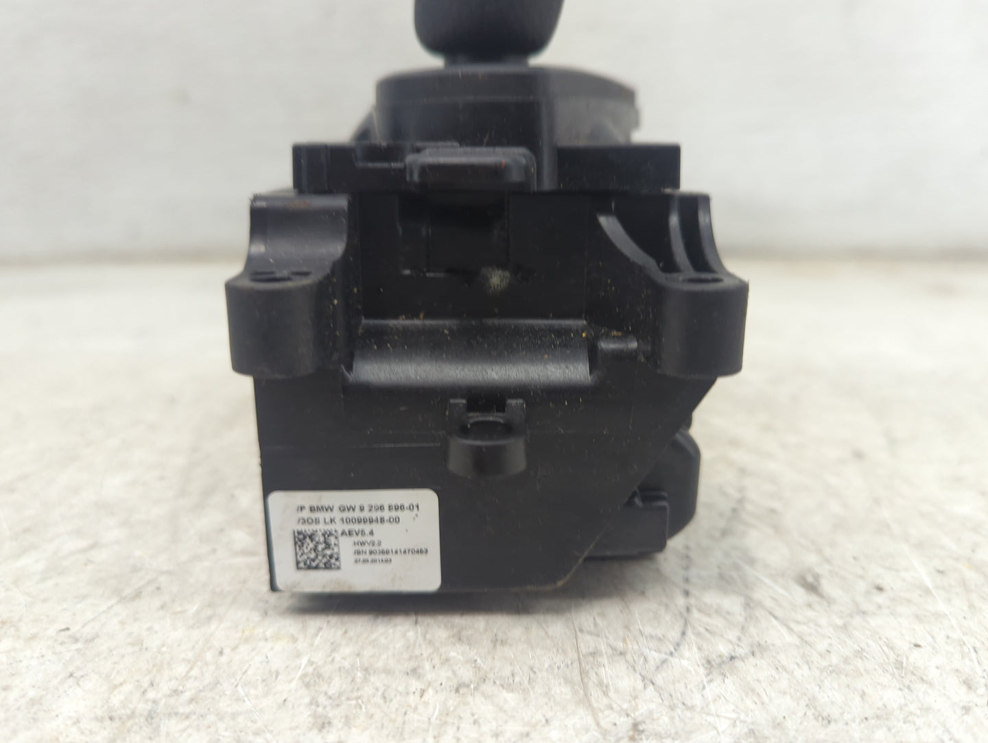 2014 Bmw 320 Floor Console Assembly Shifter - Oemusedautoparts1.com