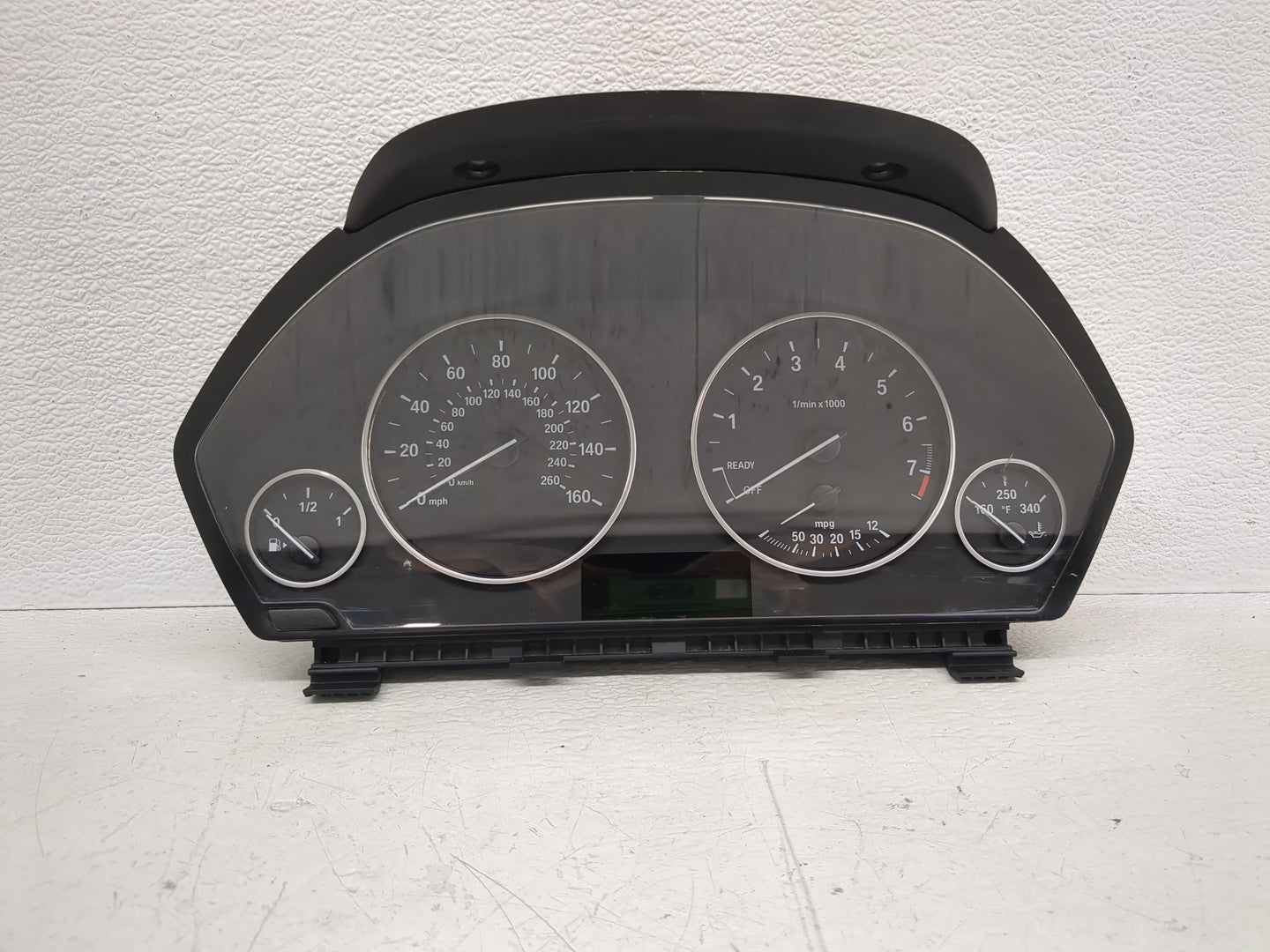 2013-2018 Bmw 320i Instrument Cluster Speedometer Gauges P/N:9325179-01 Fits Fits 2012 2013 2014 2015 2016 2017 2018 2019 20