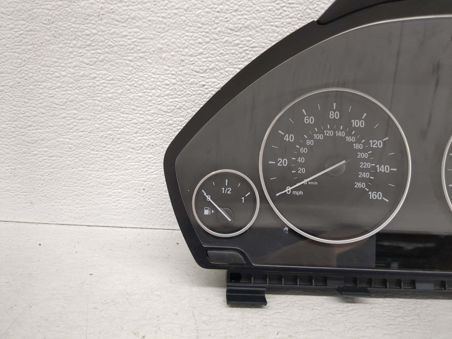2013-2018 Bmw 320i Instrument Cluster Speedometer Gauges P/N:9325179-01 Fits Fits 2012 2013 2014 2015 2016 2017 2018 2019 20