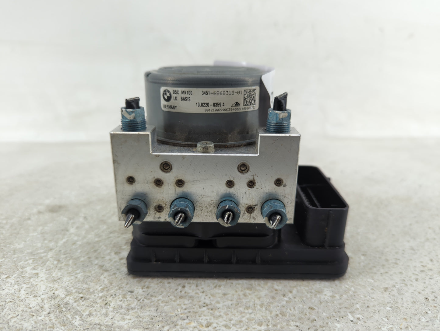 2014-2018 Bmw 320i ABS Pump Control Module Replacement P/N:3451-6868318-01 Fits Fits 2014 2015 2016 2017 2018 2019 2020 2021