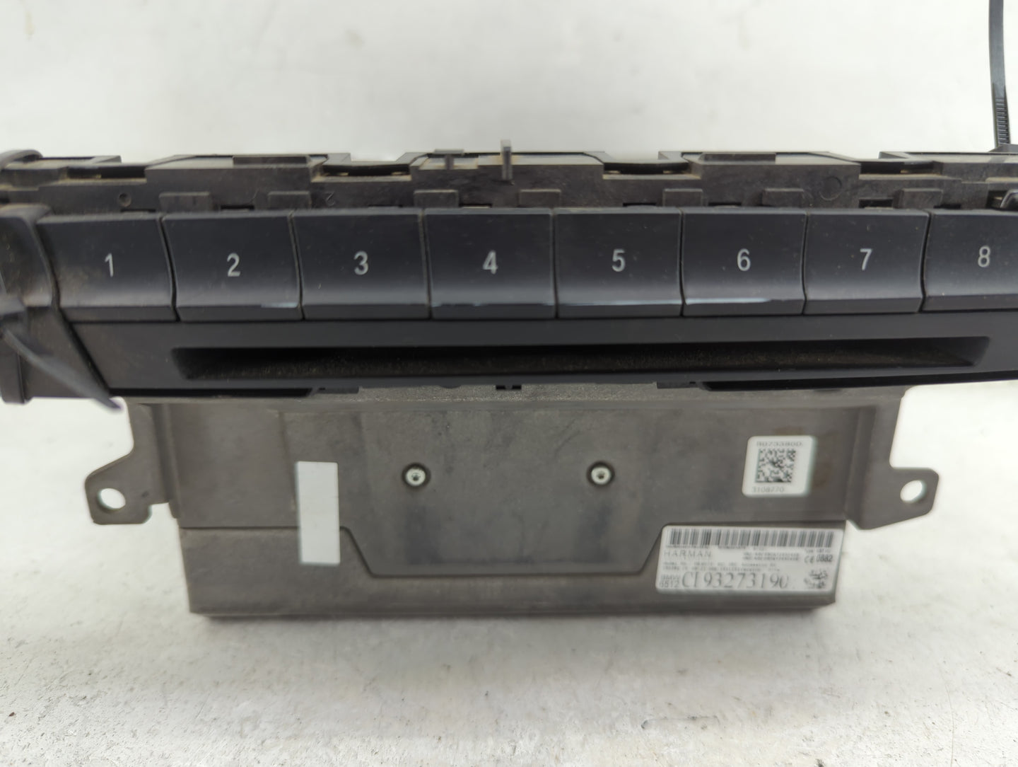 2014-2015 Bmw 320i Radio AM FM Cd Player Receiver Replacement P/N:CI93273190 HBB073, B073380D Fits Fits 2014 2015 2016 2017 