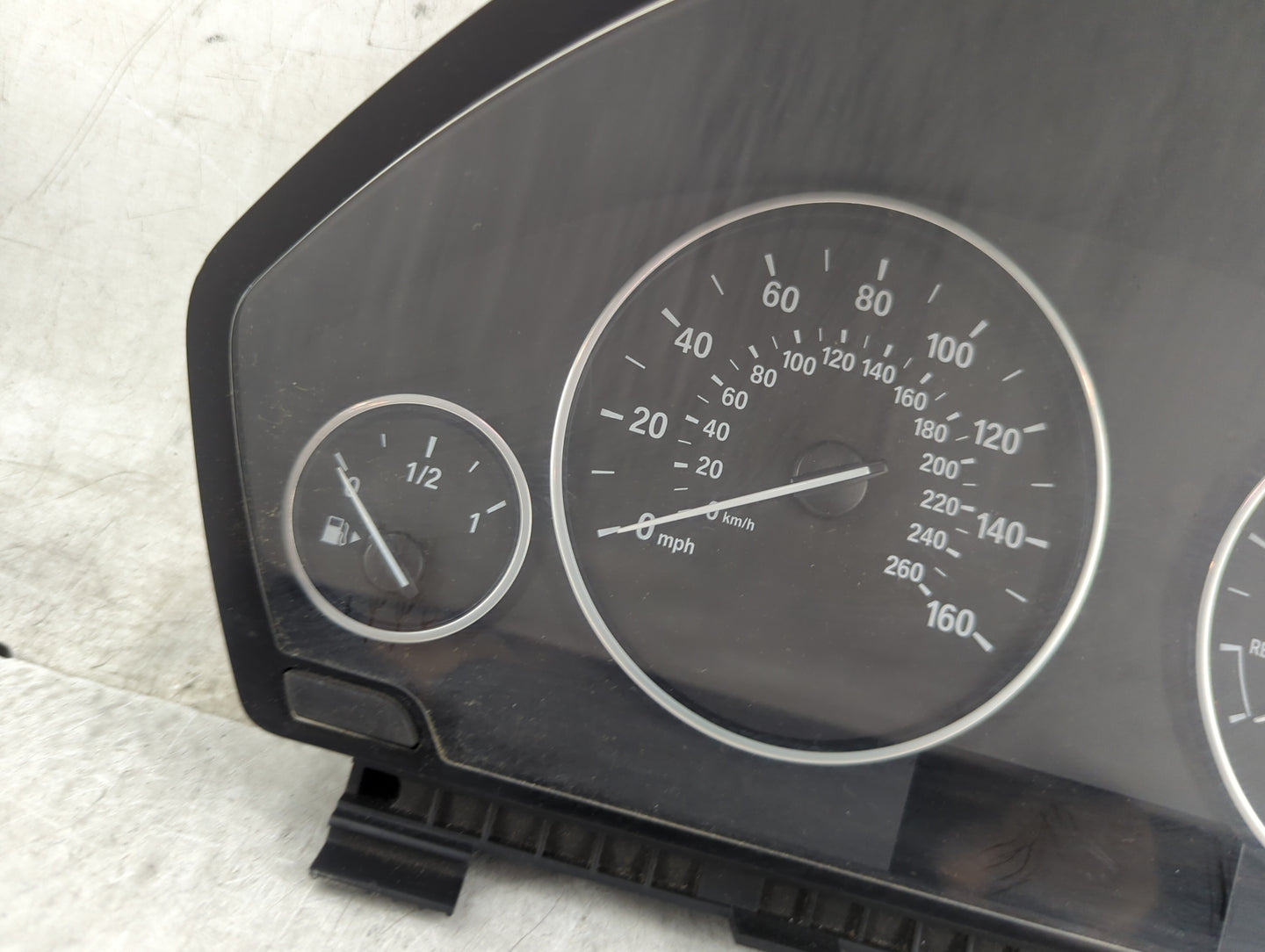 2013-2018 Bmw 320i Instrument Cluster Speedometer Gauges P/N:9 232 894 Miles: Fits OEM Used Auto Parts - Oemusedautoparts1.c