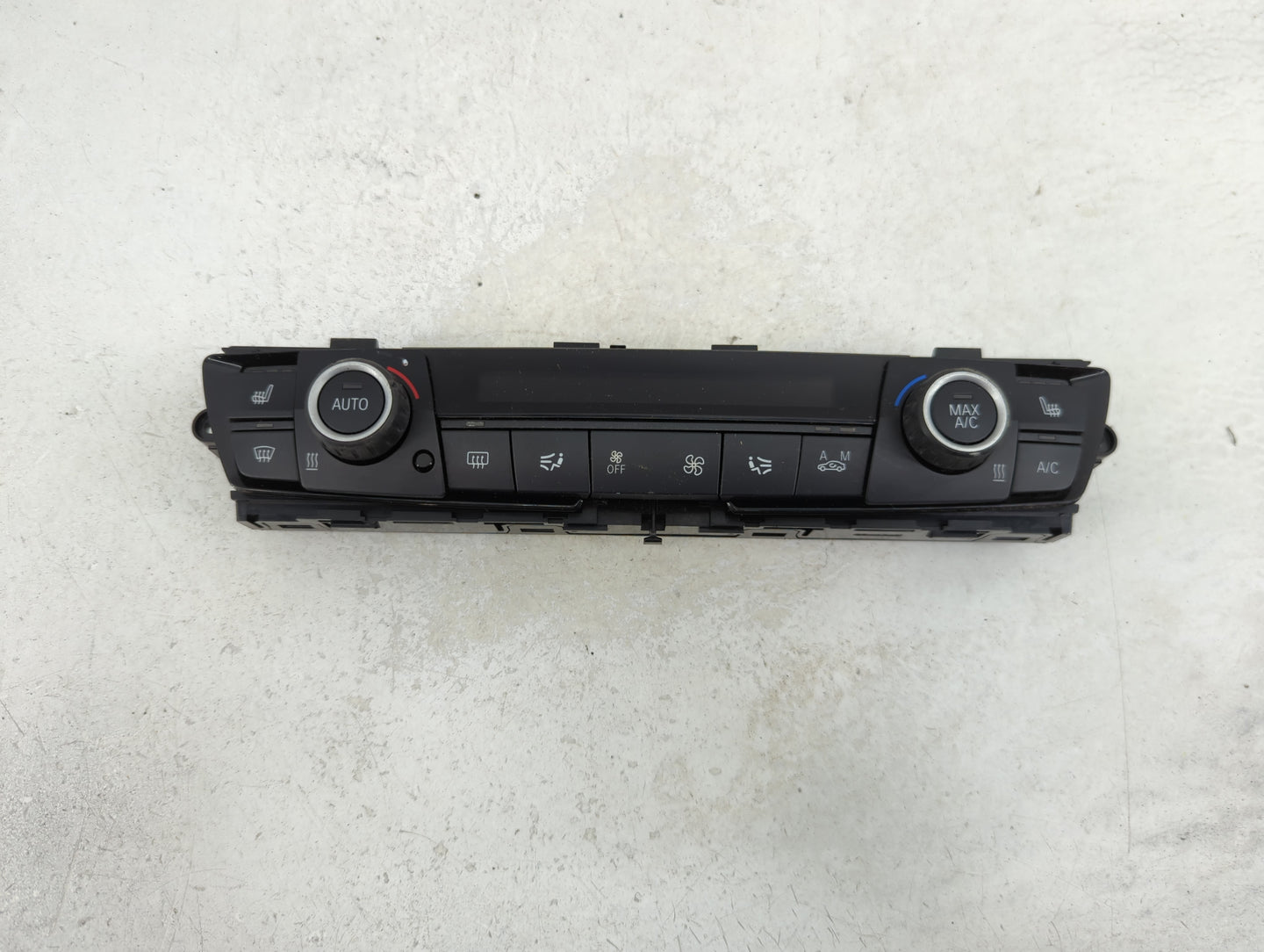 2014-2015 Bmw 320i Climate Control Module Temperature AC/Heater Replacement Fits Fits 2014 2015 OEM Used Auto Parts - Oemuse
