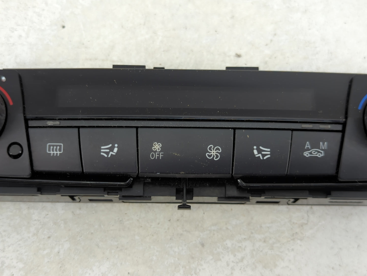 2014-2015 Bmw 320i Climate Control Module Temperature AC/Heater Replacement Fits Fits 2014 2015 OEM Used Auto Parts - Oemuse