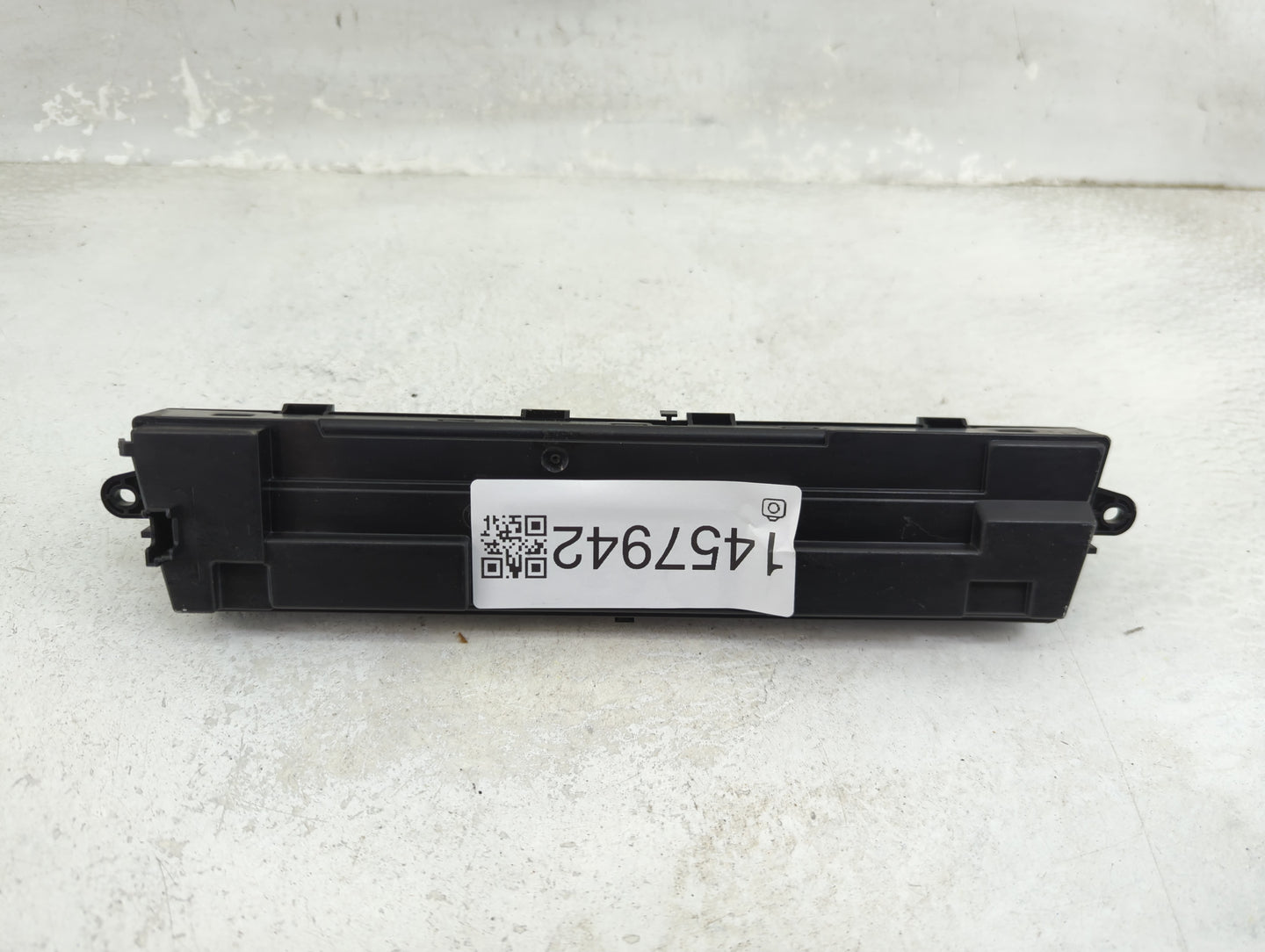 2014-2015 Bmw 320i Climate Control Module Temperature AC/Heater Replacement Fits Fits 2014 2015 OEM Used Auto Parts - Oemuse