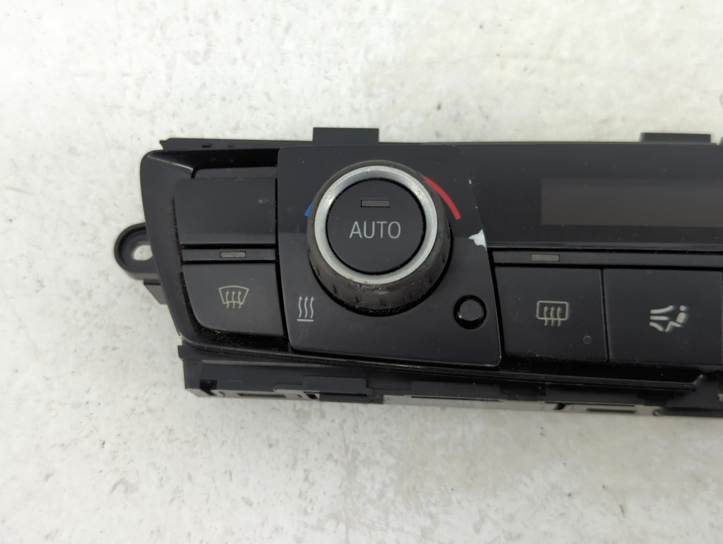 2012-2015 Bmw 320i Climate Control Module Temperature AC/Heater Replacement Fits Fits 2012 2013 2014 2015 OEM Used Auto Part