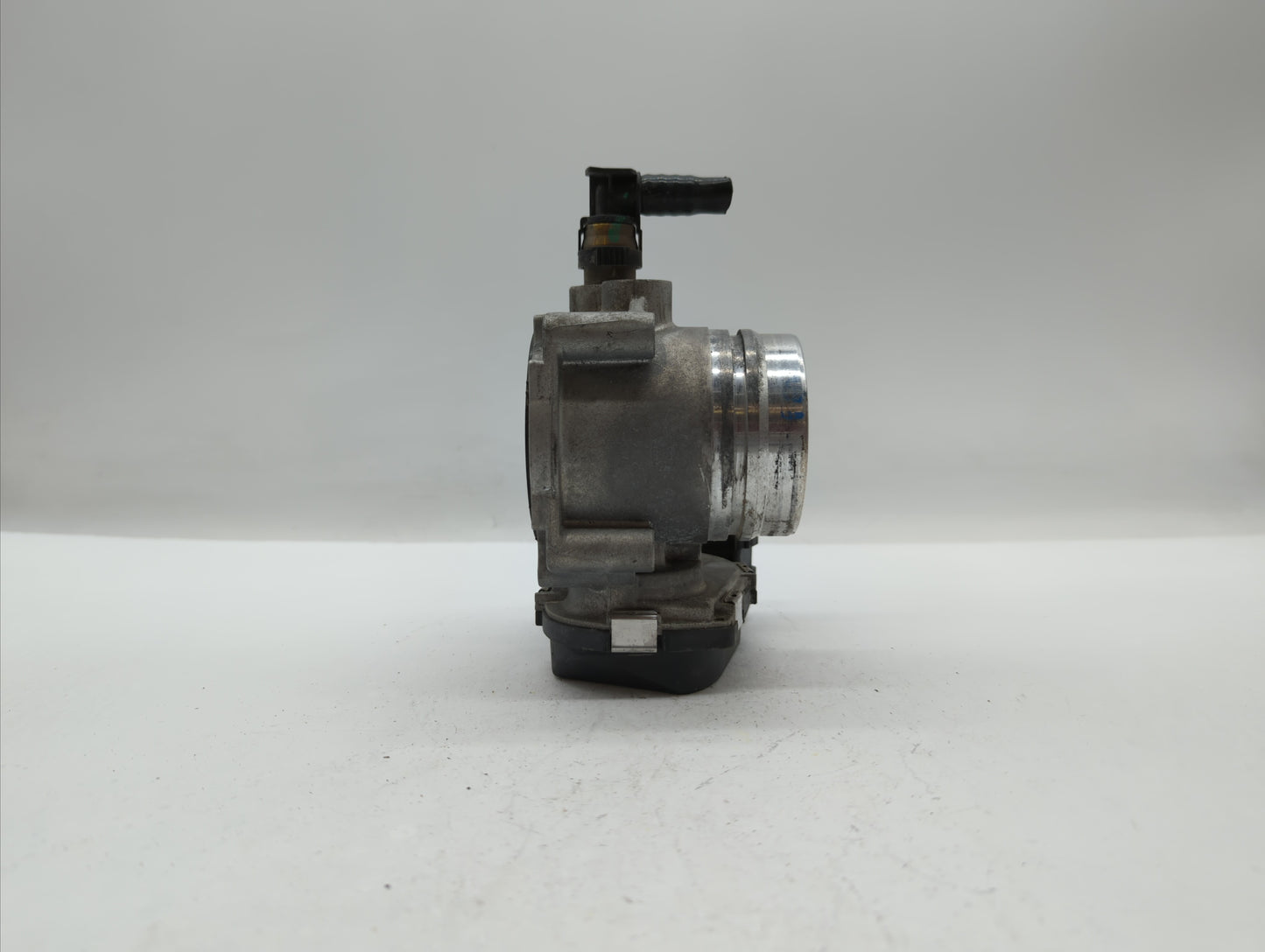 2014 Bmw 320i Throttle Body P/N:A2C83786800 6887740 Fits OEM Used Auto Parts - Oemusedautoparts1.com