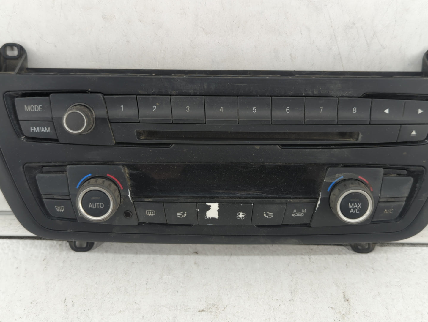 2012-2016 Bmw 320i Radio Control Panel - Oemusedautoparts1.com