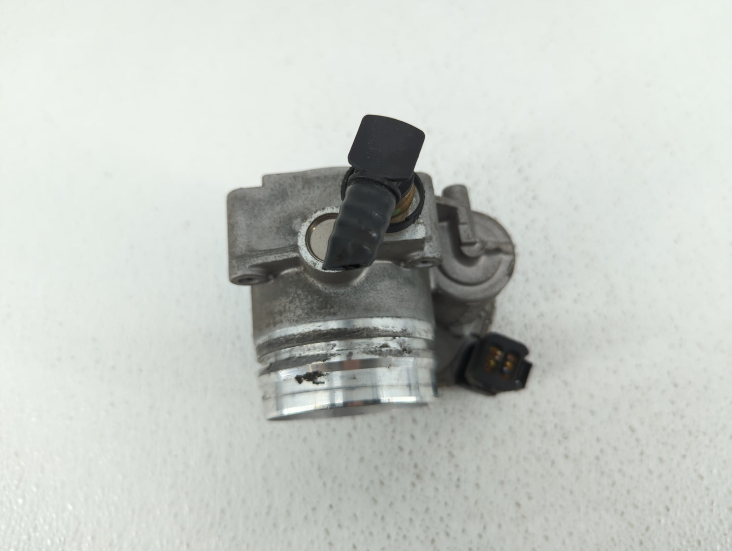 2012-2018 Bmw 320i Throttle Body P/N:1354 7588625-04 1354 7588625-03 Fits Fits 2012 2013 2014 2015 2016 2017 2018 OEM Used A