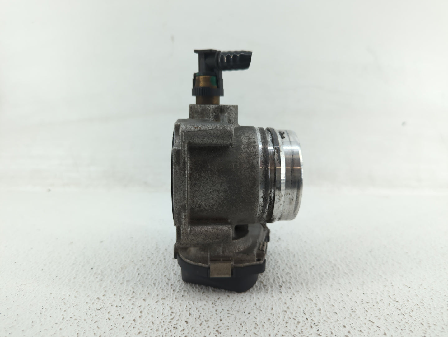 2012-2018 Bmw 320i Throttle Body P/N:1354 7588625-04 1354 7588625-03 Fits Fits 2012 2013 2014 2015 2016 2017 2018 OEM Used A