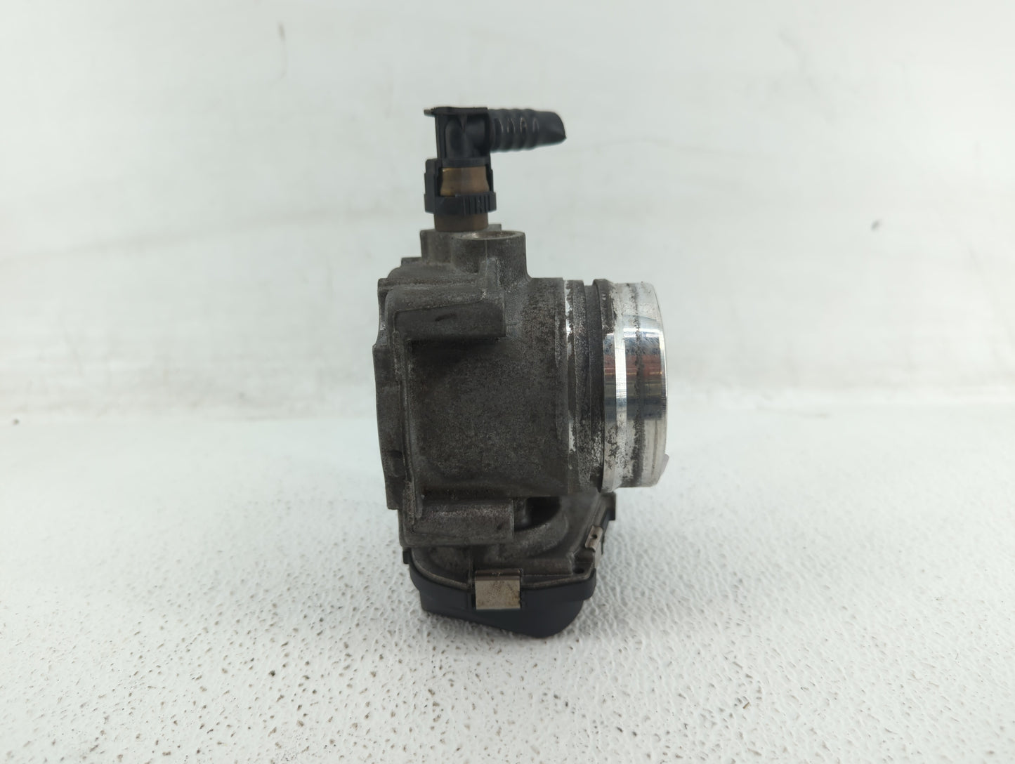 2012-2018 Bmw 320i Throttle Body P/N:1354 7588625-04 1354 7588625-03 Fits Fits 2012 2013 2014 2015 2016 2017 2018 OEM Used A