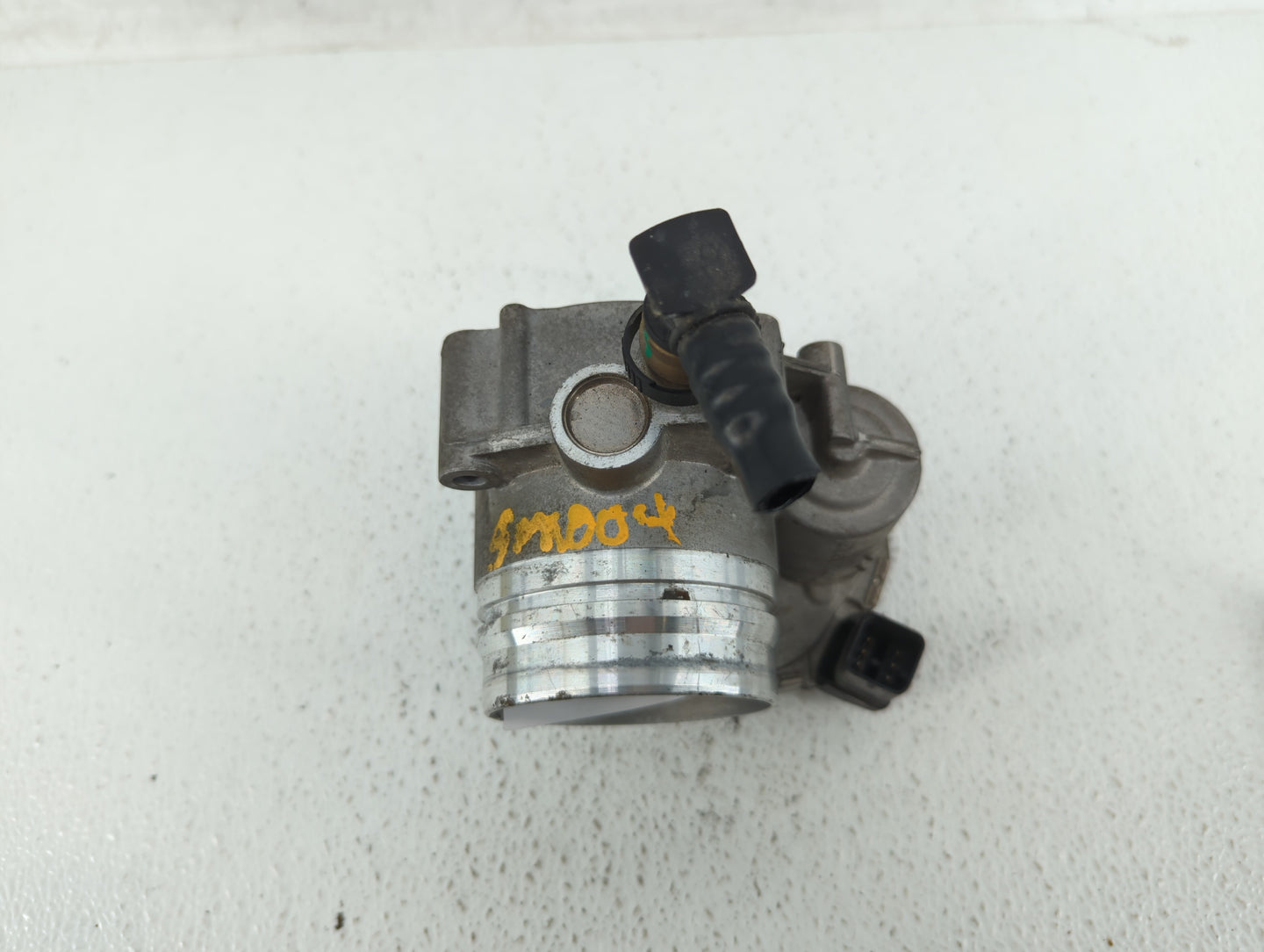 2012-2018 Bmw 320i Throttle Body P/N:1354 7588625-04 1354 7588625-03 Fits Fits 2012 2013 2014 2015 2016 2017 2018 OEM Used A