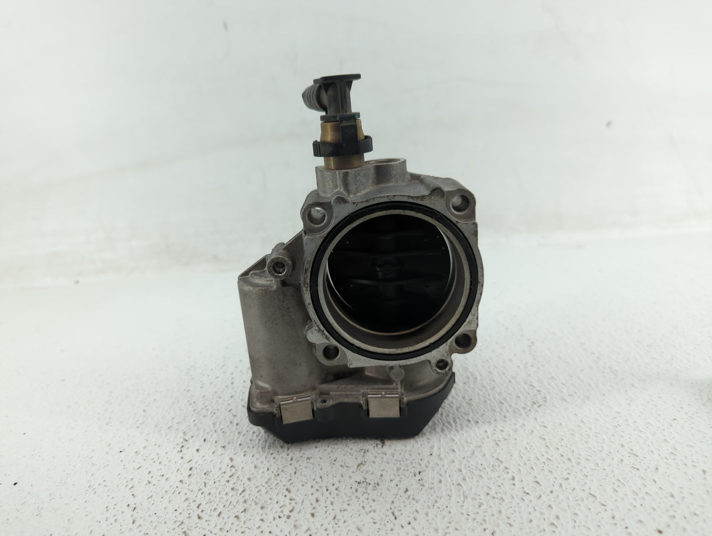 2012-2018 Bmw 320i Throttle Body P/N:1354 7588625-04 1354 7588625-03 Fits Fits 2012 2013 2014 2015 2016 2017 2018 OEM Used A