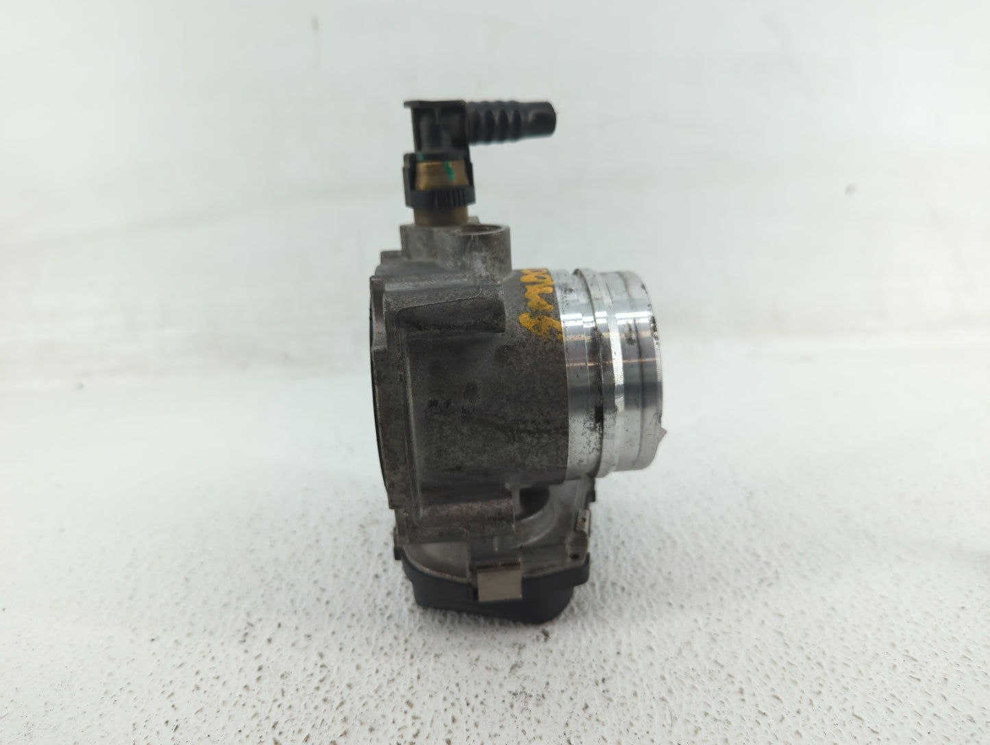 2012-2018 Bmw 320i Throttle Body P/N:1354 7588625-04 1354 7588625-03 Fits Fits 2012 2013 2014 2015 2016 2017 2018 OEM Used A