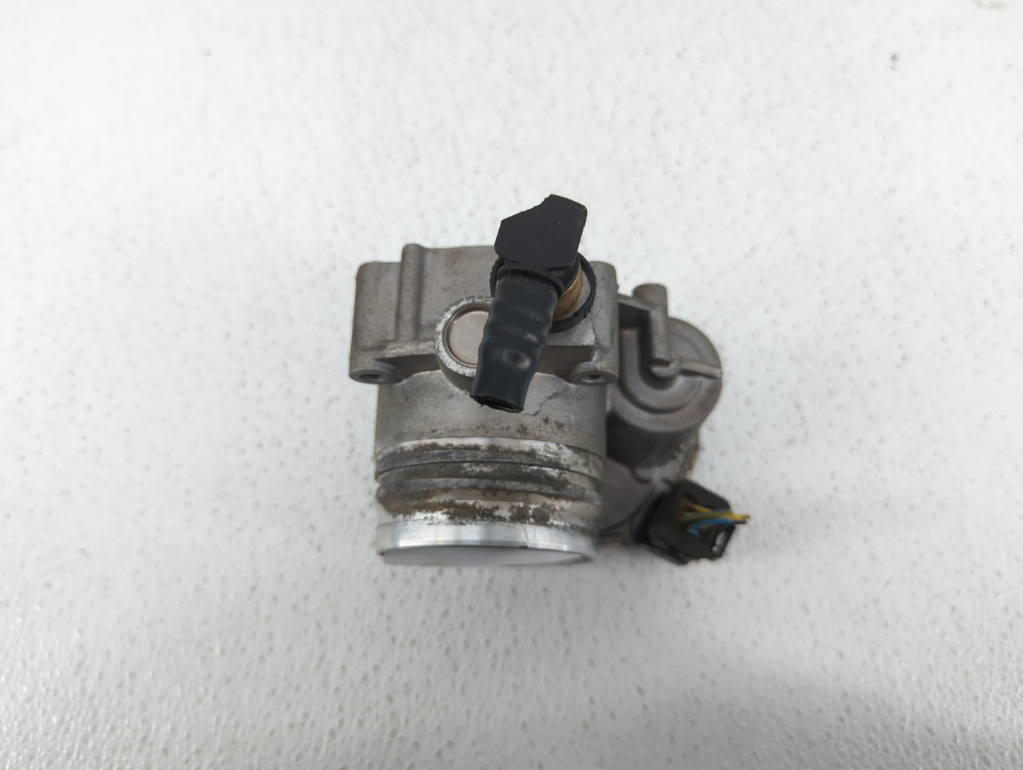 2012-2018 Bmw 320i Throttle Body P/N:1354 7588625-04 1354 7588625-03 Fits Fits 2012 2013 2014 2015 2016 2017 2018 OEM Used A