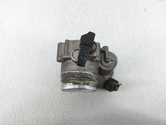 compare product 2012-2018 Bmw 320i Throttle Body P/N:1354 7588625-04 1354 7588625-03 Fits Fits 2012 2013 2014 2015 2016 2017 2018 OEM Used Auto Parts