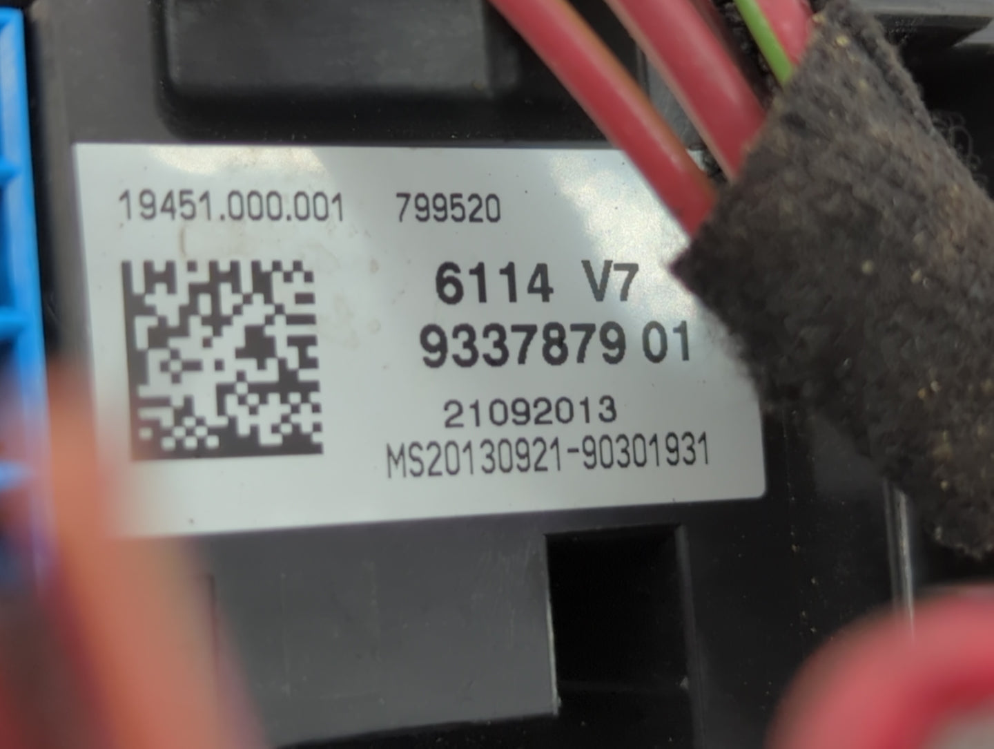 2012-2018 Bmw 320i Fusebox Fuse Box Panel Relay Module P/N:933787901 926111303 Fits OEM Used Auto Parts - Oemusedautoparts1.